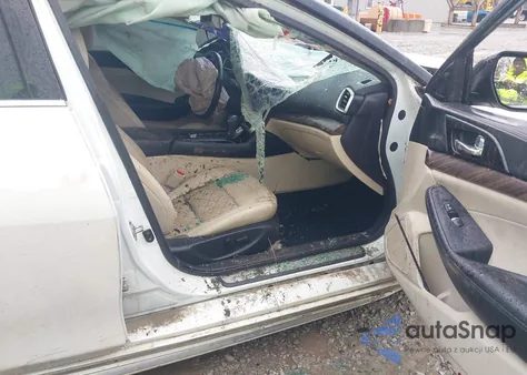 2016 Nissan Maxima 3.5 Platinum z USA, uszkodzony, nr VIN 1N4AA6AP9GC404915